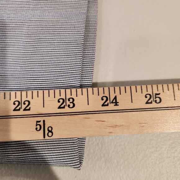 Lane Bryant Black White Striped 4 Season Slim Capri Seersucker Pants Size 26 - Picture 9 of 11